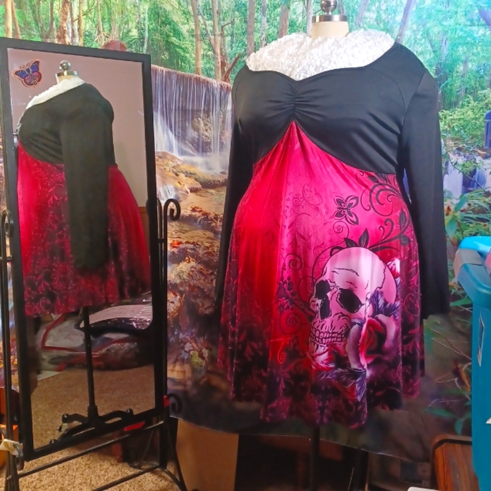 Plus Size Skull Floral Print Dress
